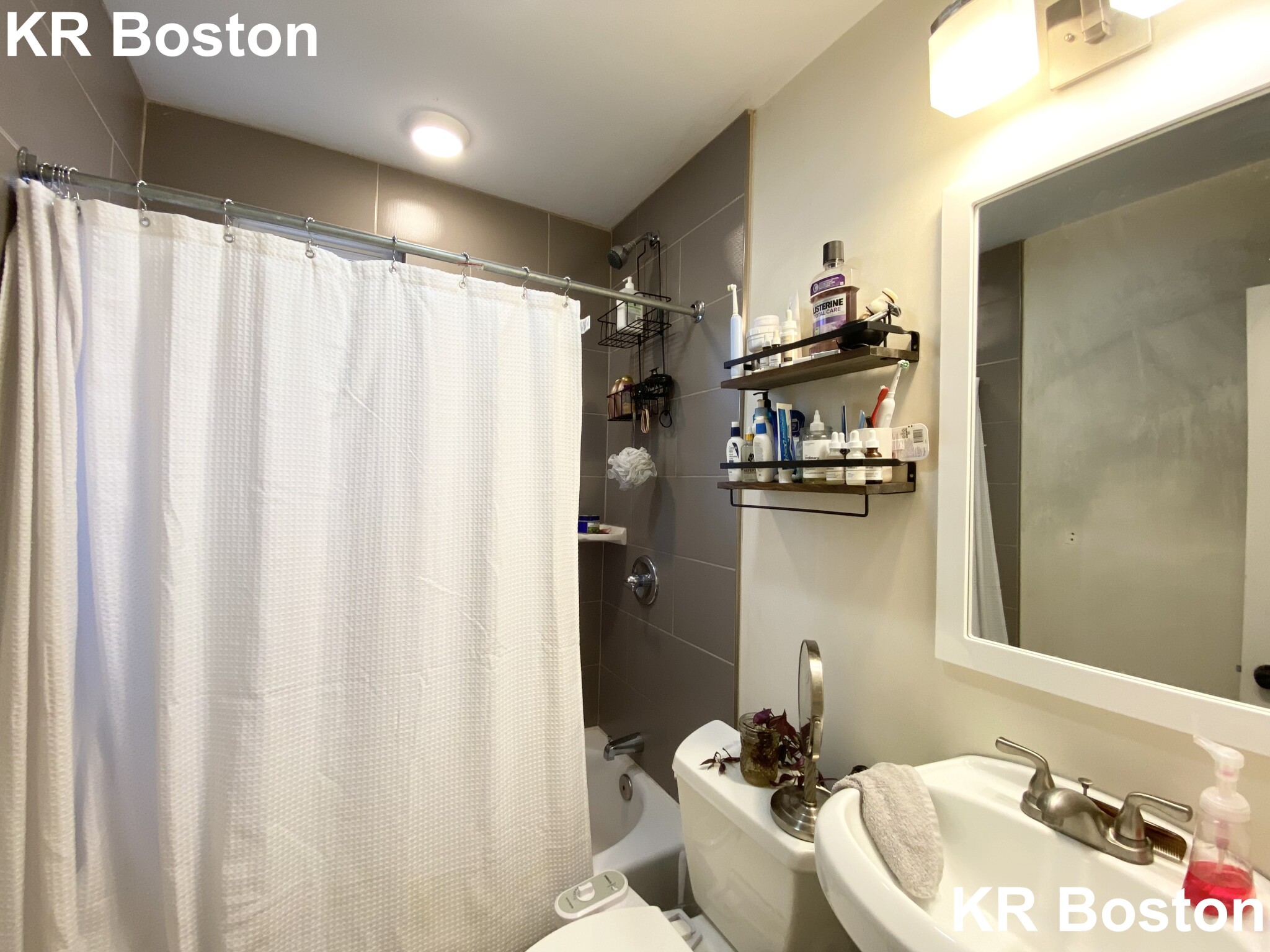 21 Weitz St, Allston