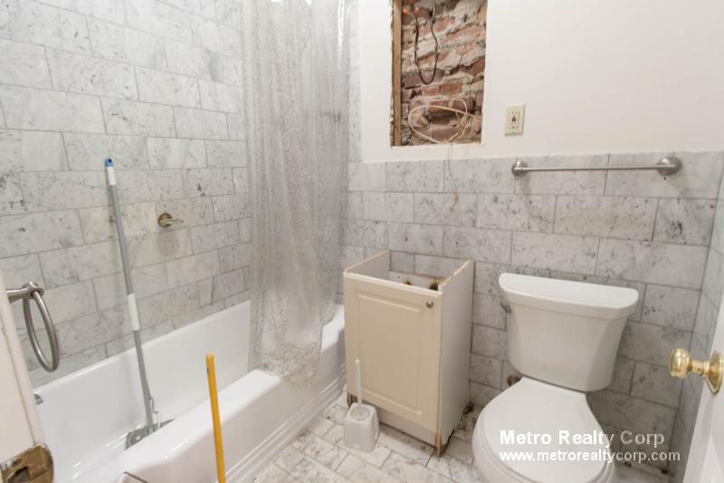 1834 Beacon, Washington Square