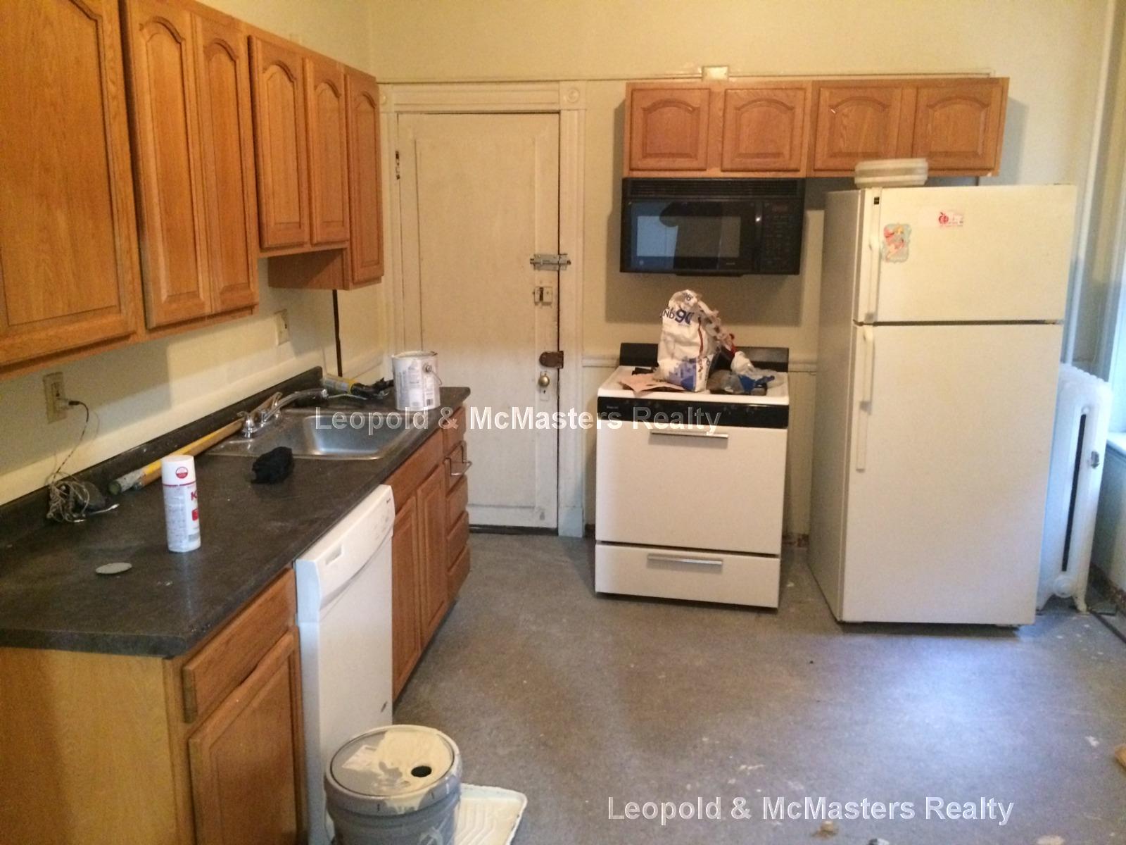 1114 Commonwealth Ave, Allston