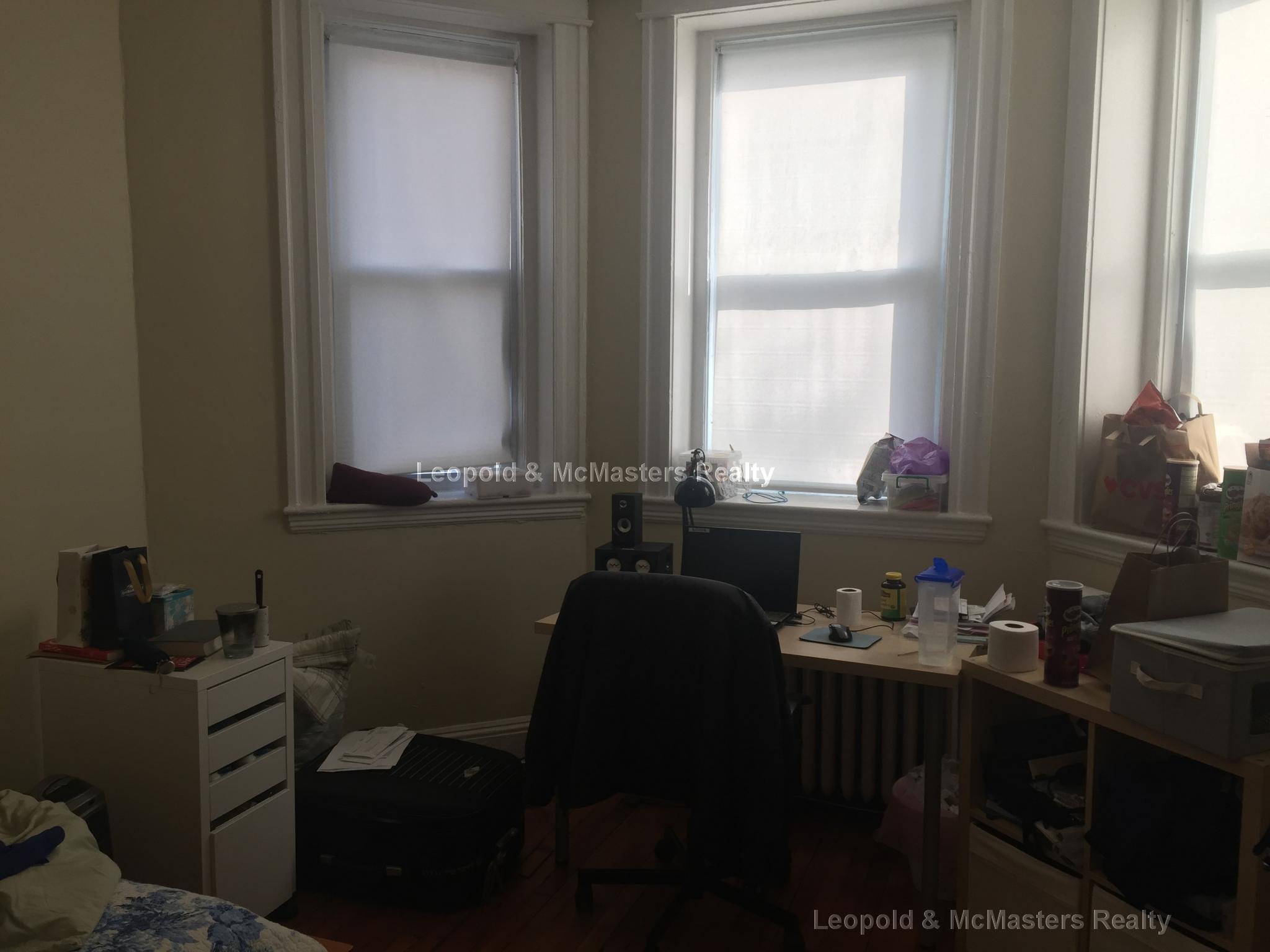 60 Woodstock Ave, Brighton