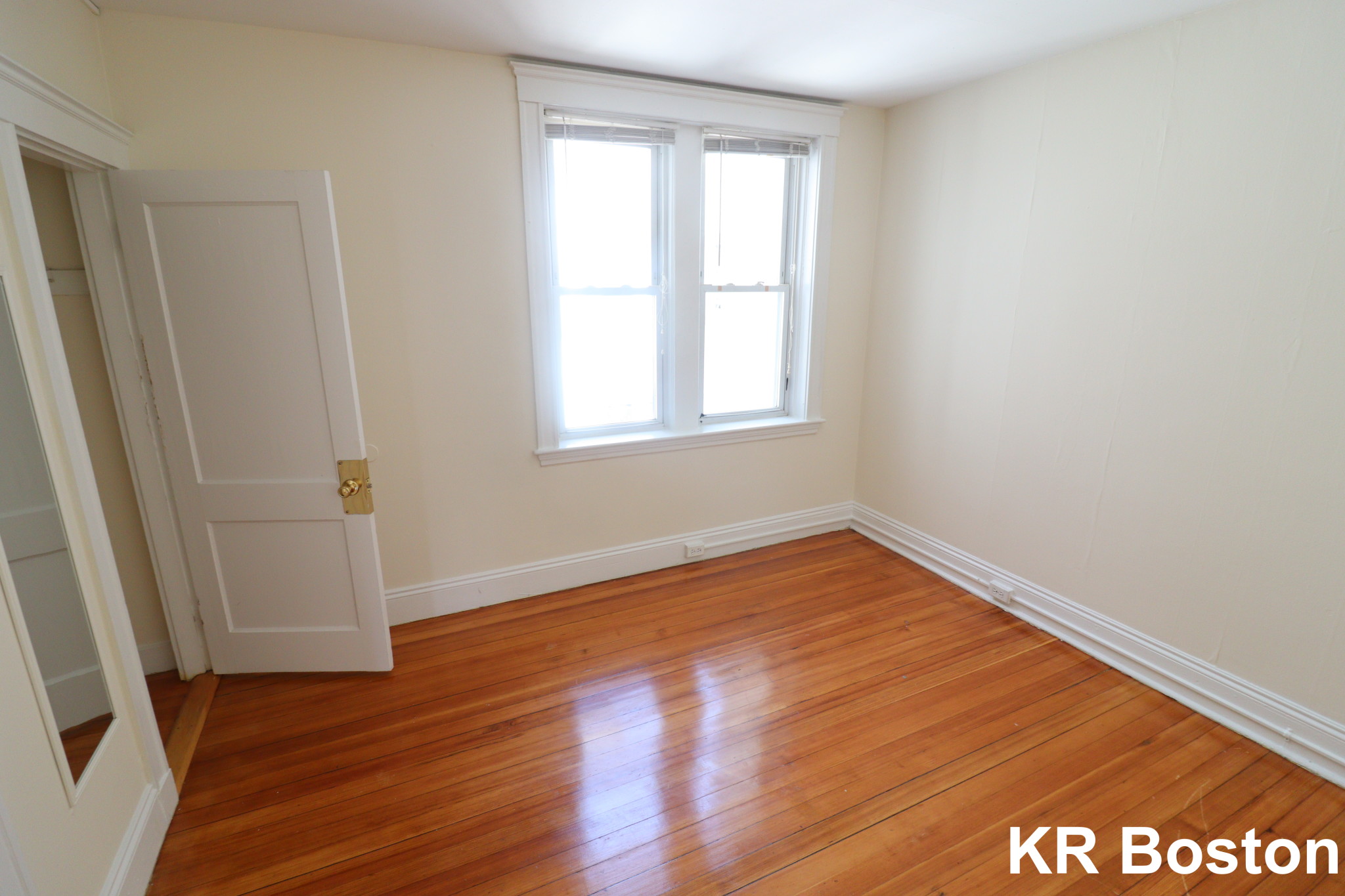 514 Cambridge St, Allston