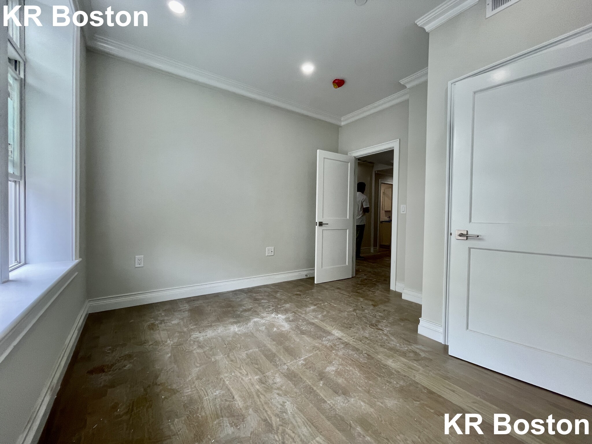 16 Mount Hood Rd, Brighton