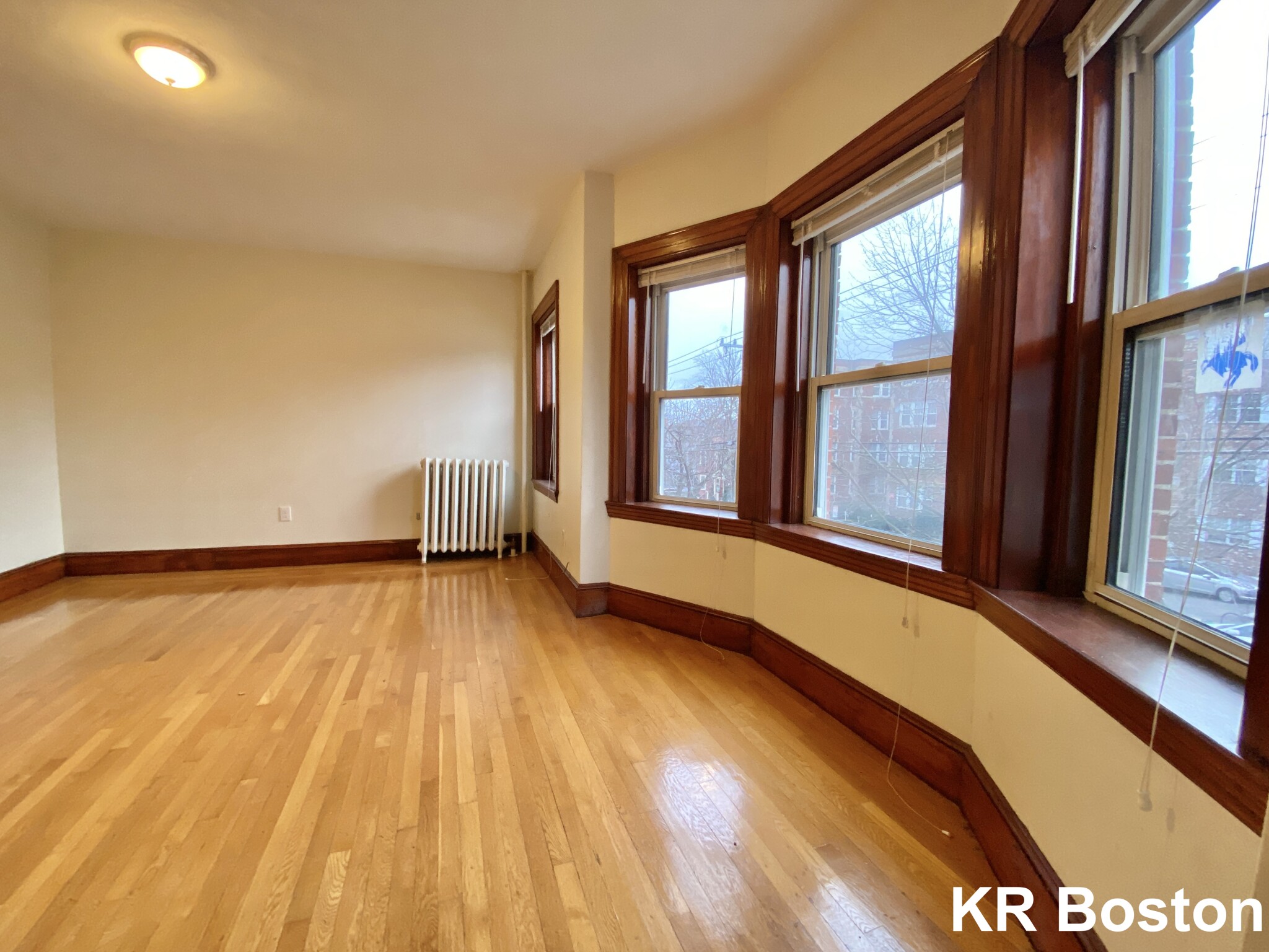 156 Summer St, Winter Hill