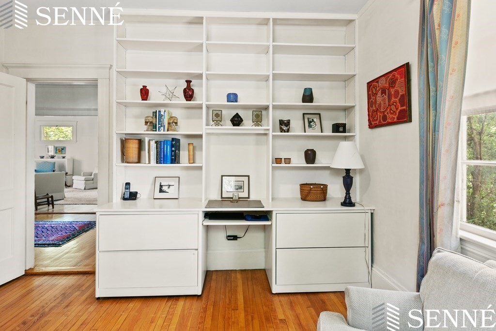 50 Concord Ave, West Cambridge