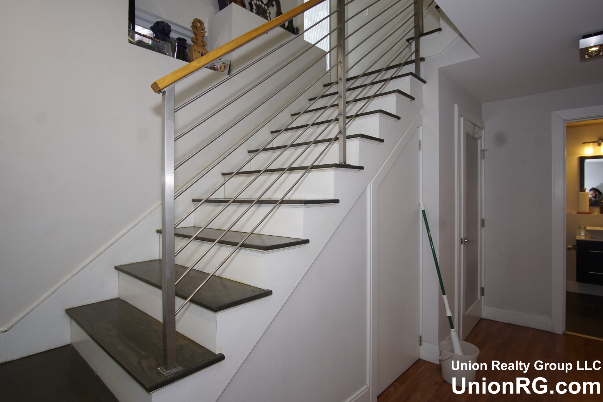 78 Forest St, Roxbury