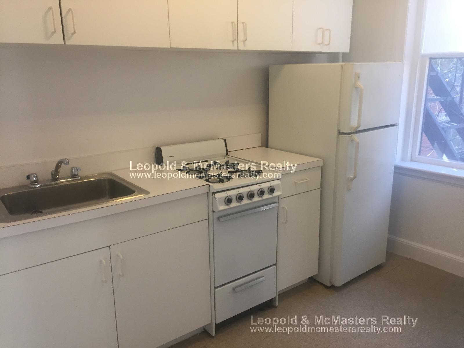 28 Grove St, Beacon Hill