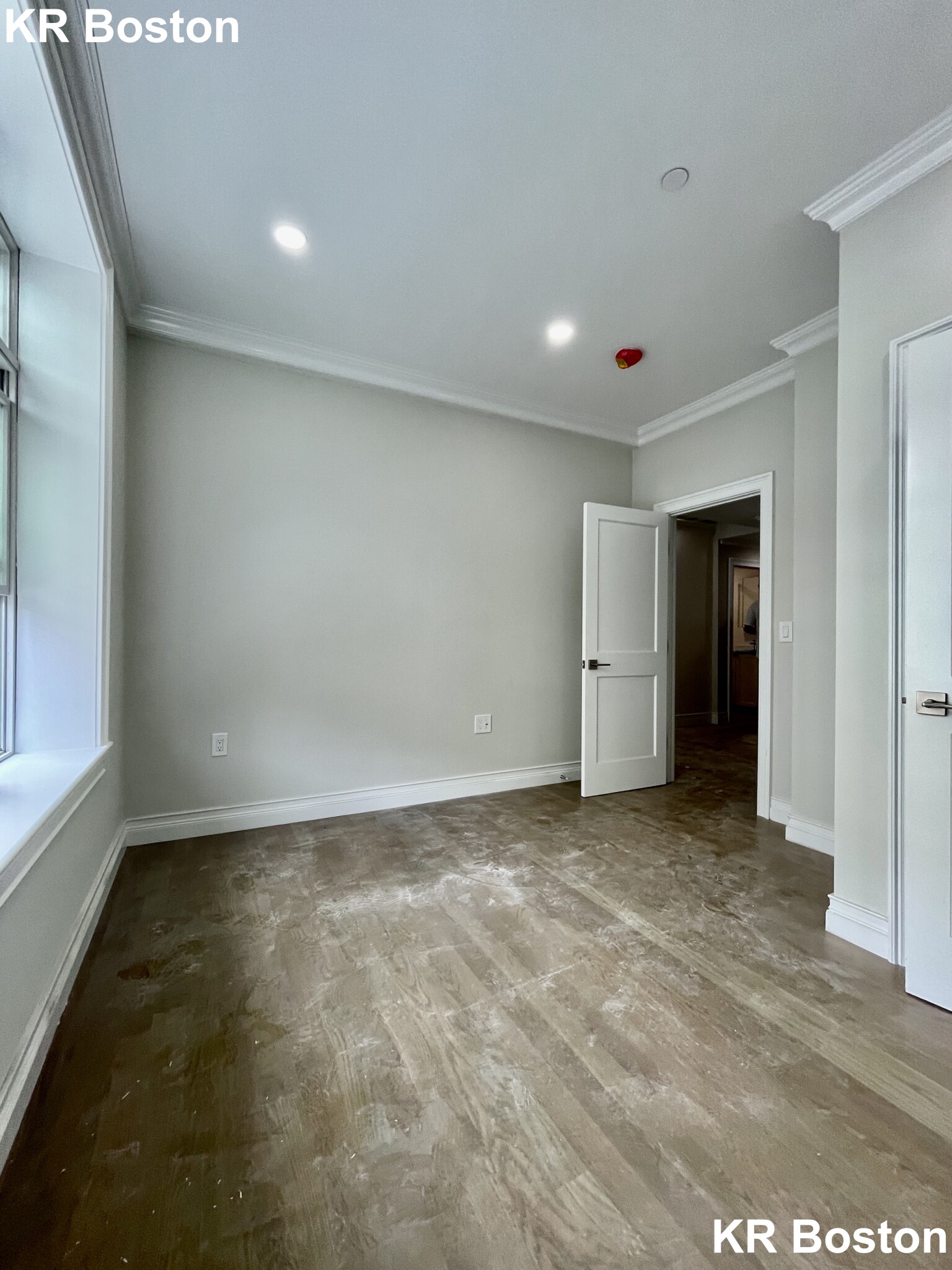 13 Mount Hood Rd, Brighton