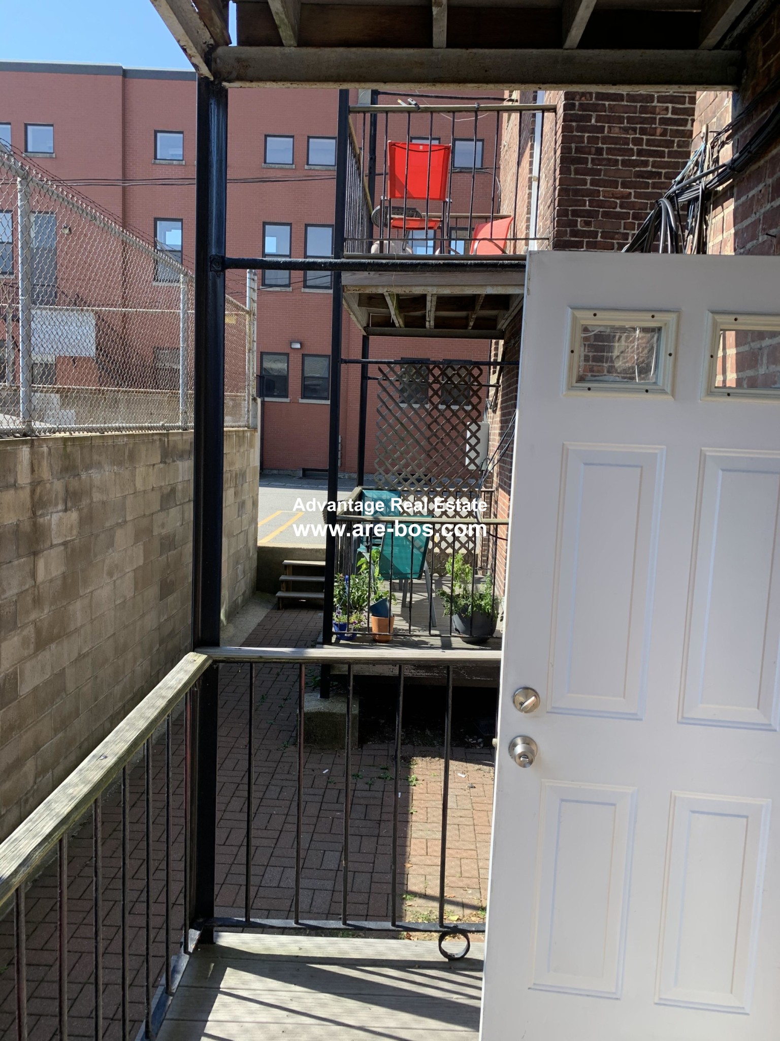 14 Chestnut Hill Ave, Brighton