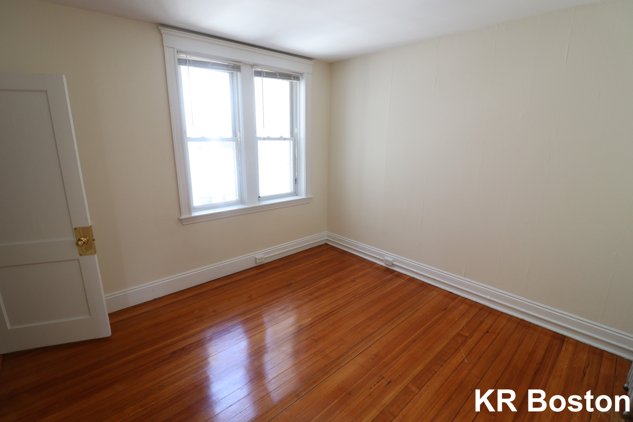 521 Cambridge St, Allston