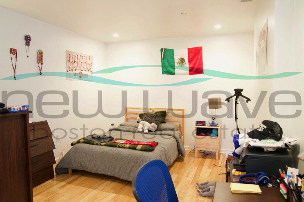 888 Tremont St, South End