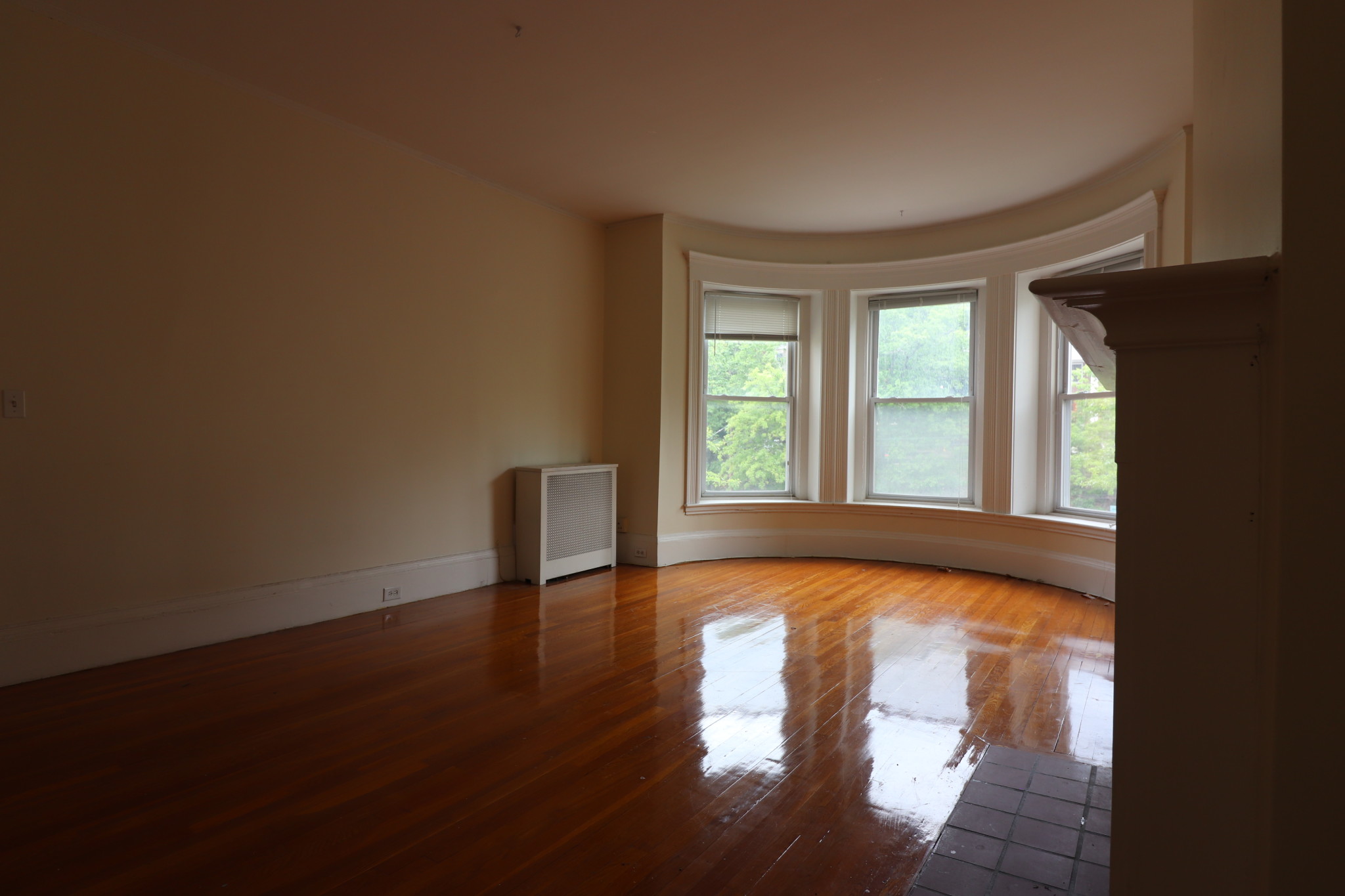 1569 Beacon St, Coolidge Corner