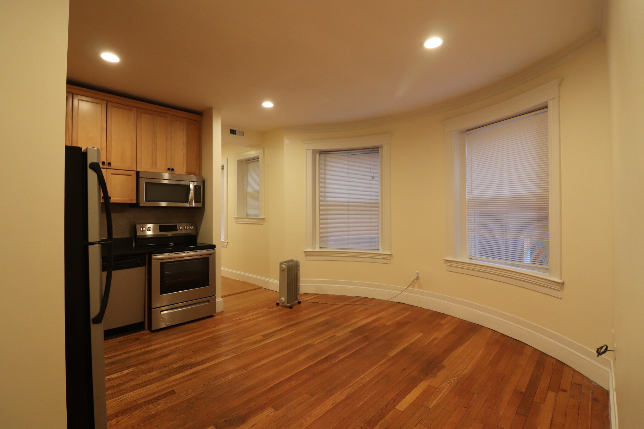 191 Winthrop, Washington Square