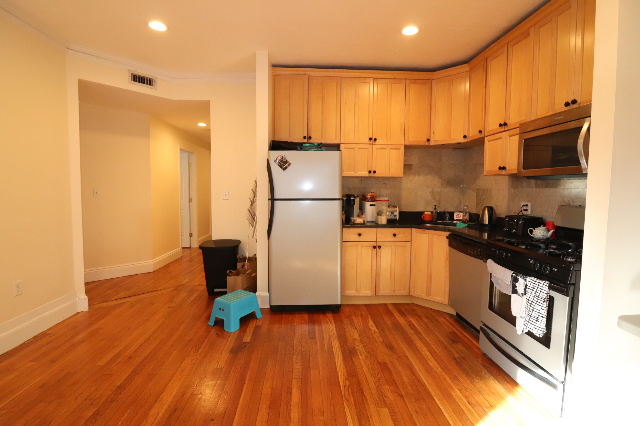 191 Winthrop, Washington Square