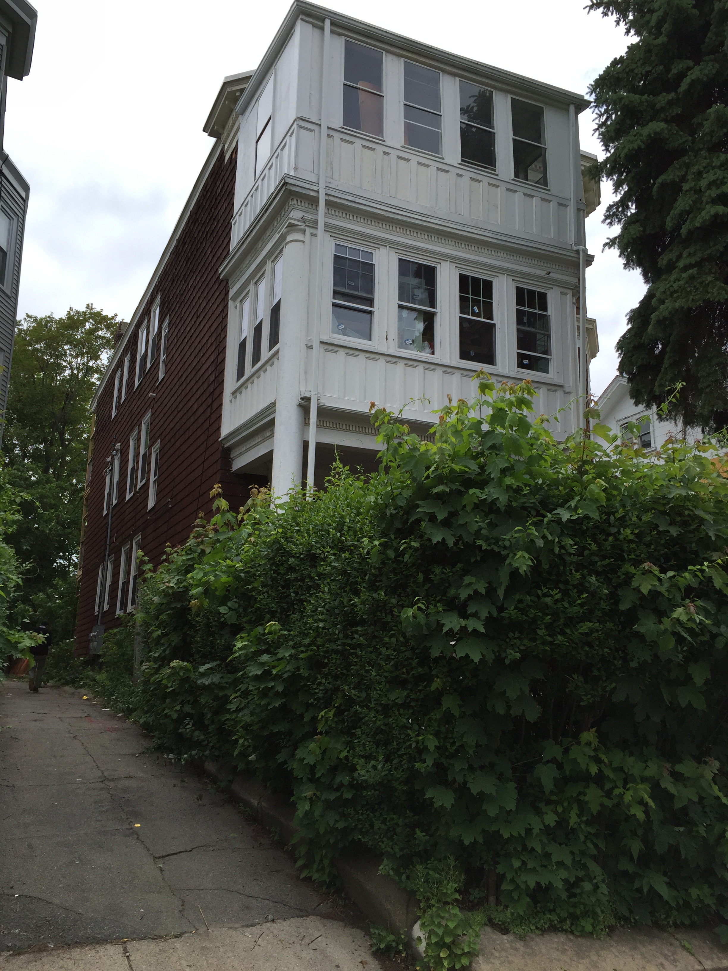 71 Walnut Park, Roxbury