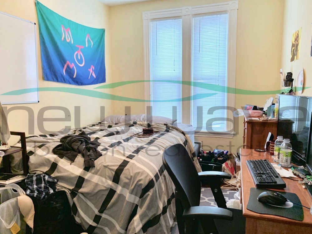 719 Parker St, Mission Hill