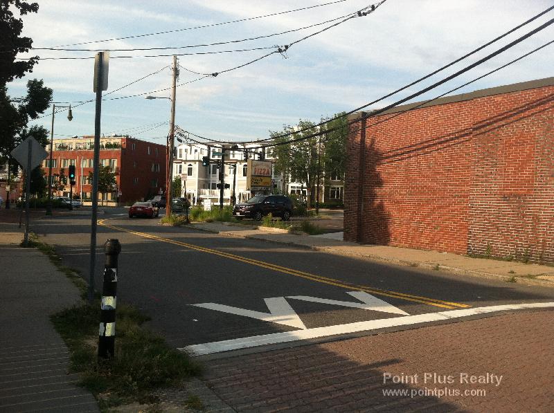 9 Cedar St, West Cambridge