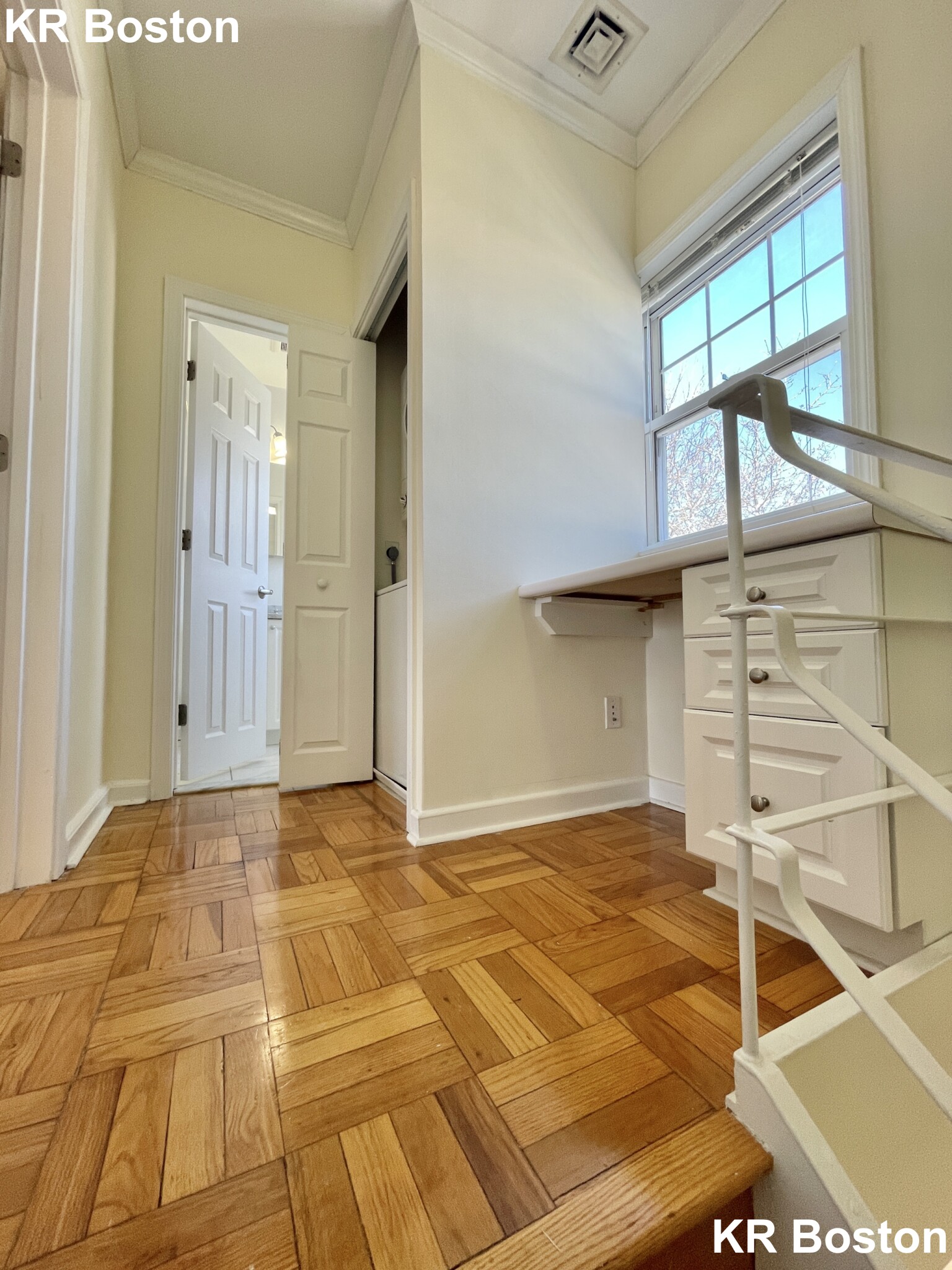 128 Sherman Rd, Chestnut Hill