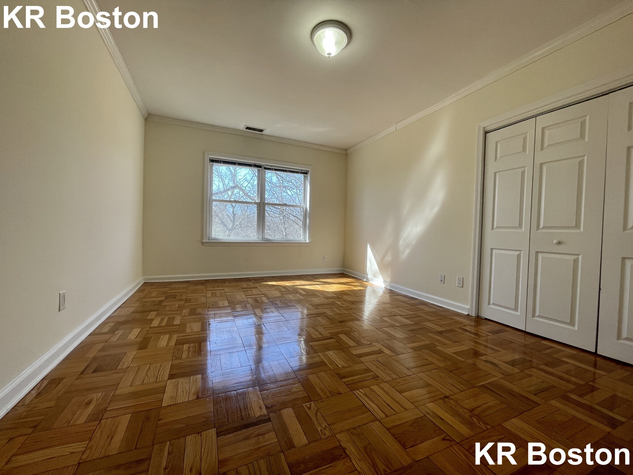 128 Sherman Rd, Chestnut Hill