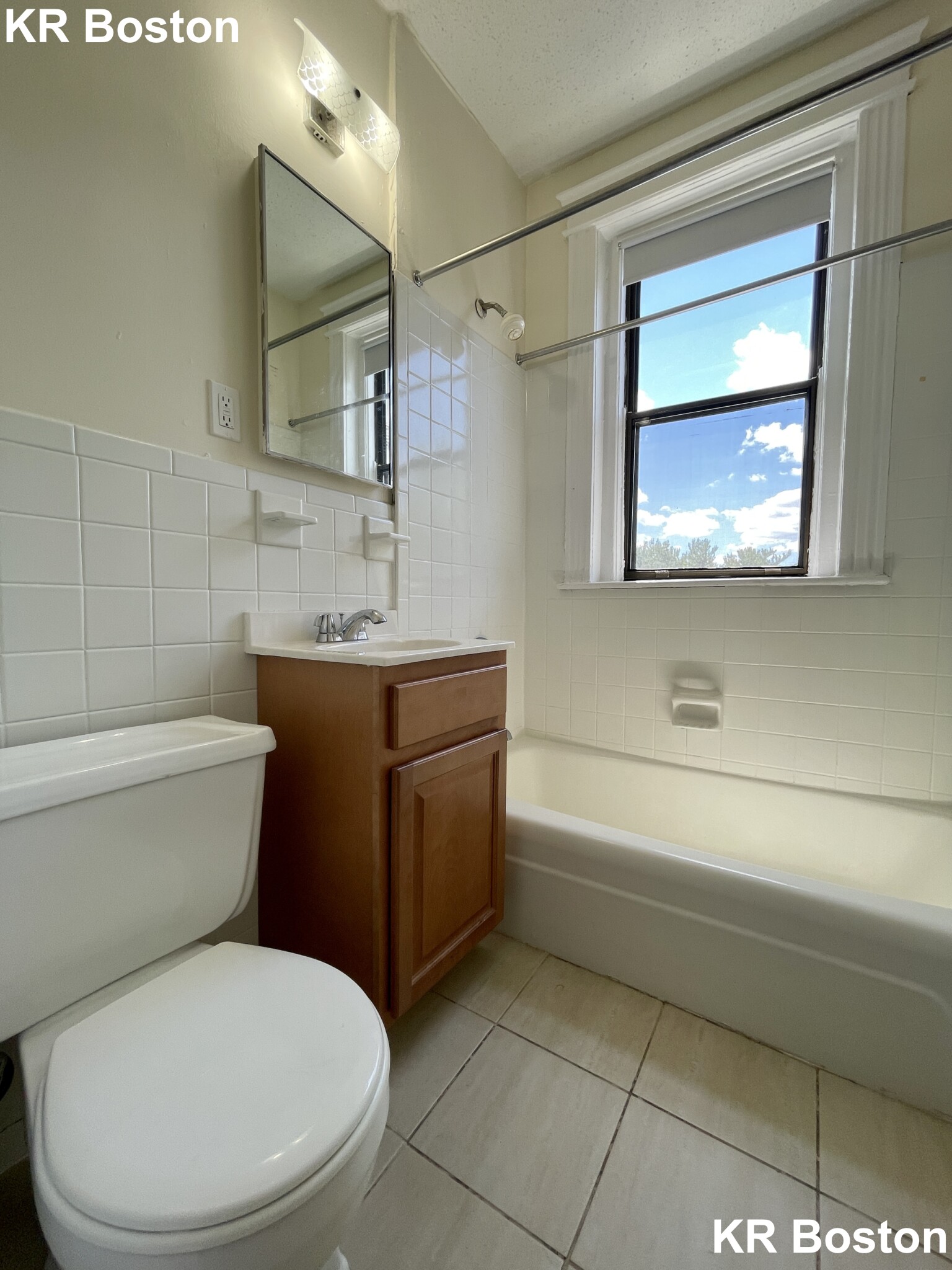 1152 Commonwealth Ave, Brighton