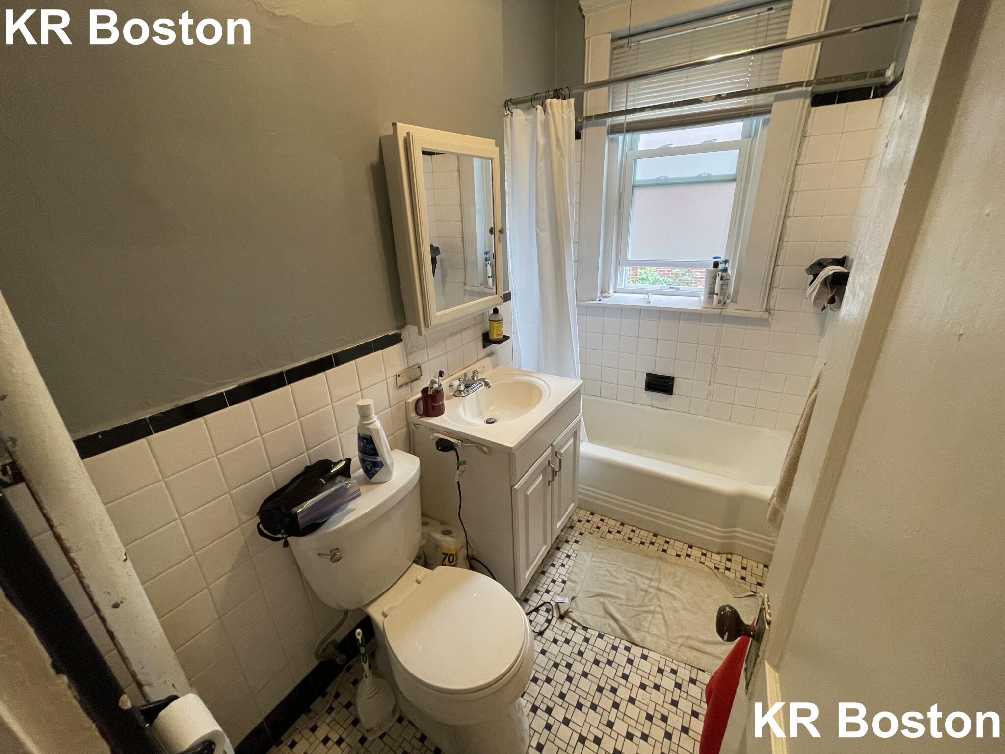 1441 Commonwealth Ave, Brighton