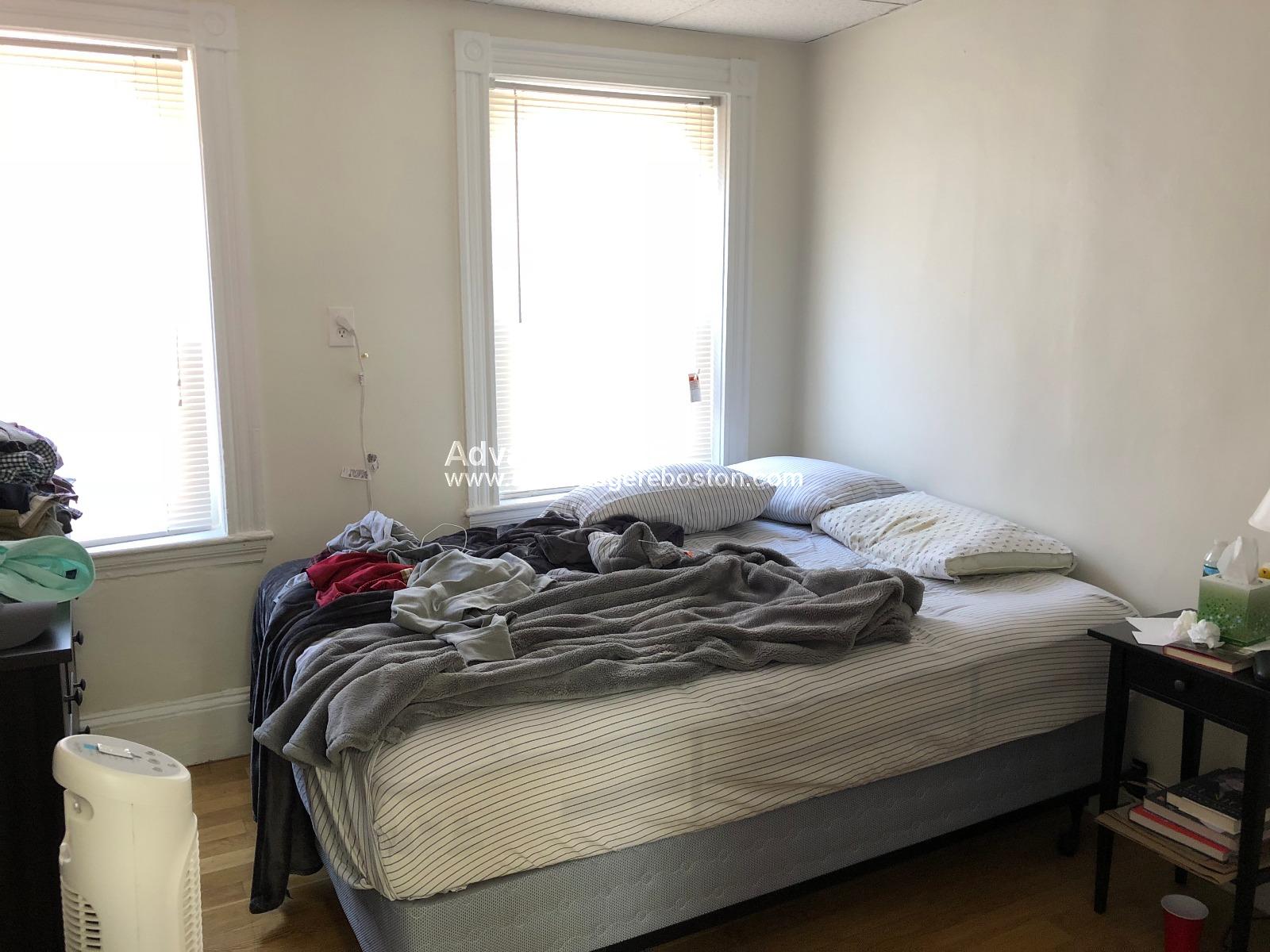 10 Wiget St, North End