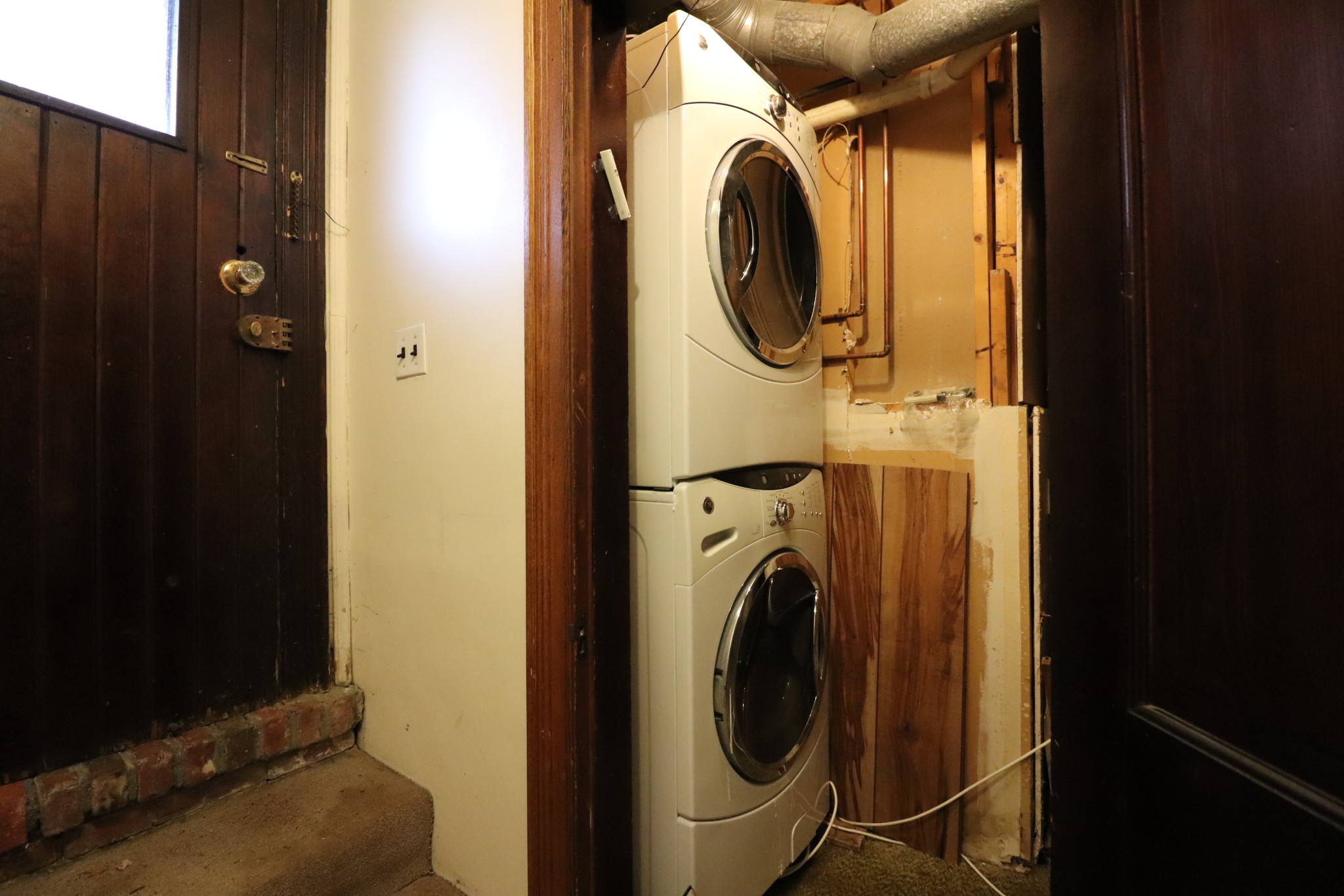 40 Blake Rd, Brookline Hills