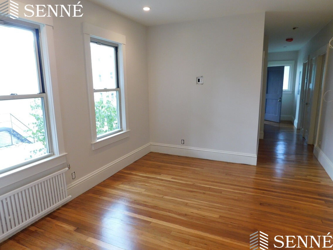 35 Buena Vista Park, Porter Square