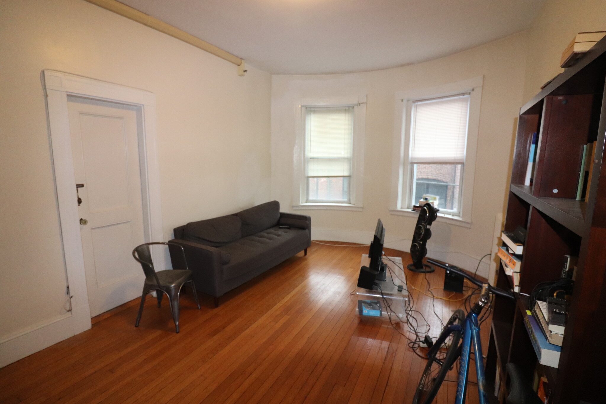 1477 Beacon St, Coolidge Corner