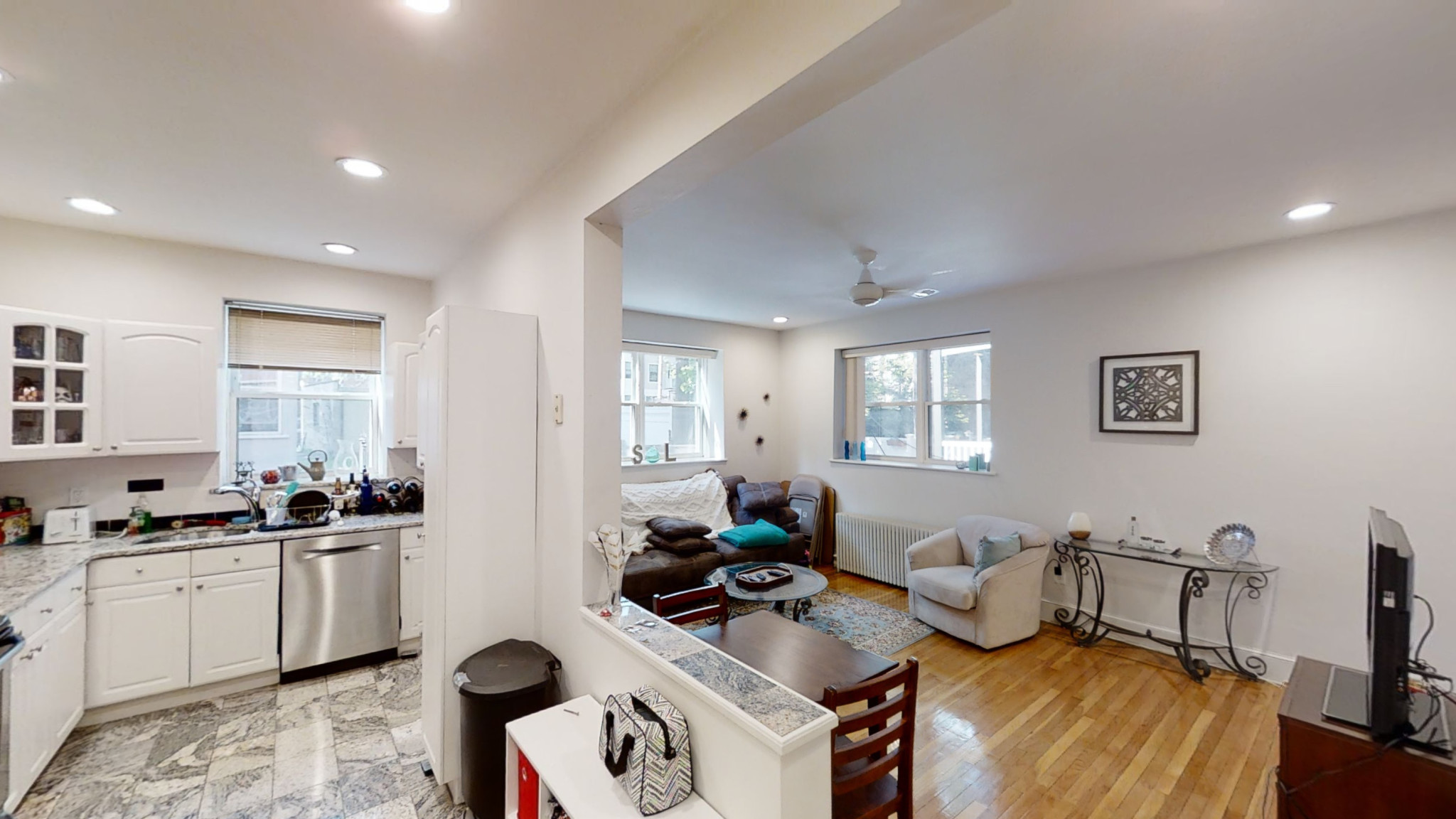 1834 Beacon, Washington Square