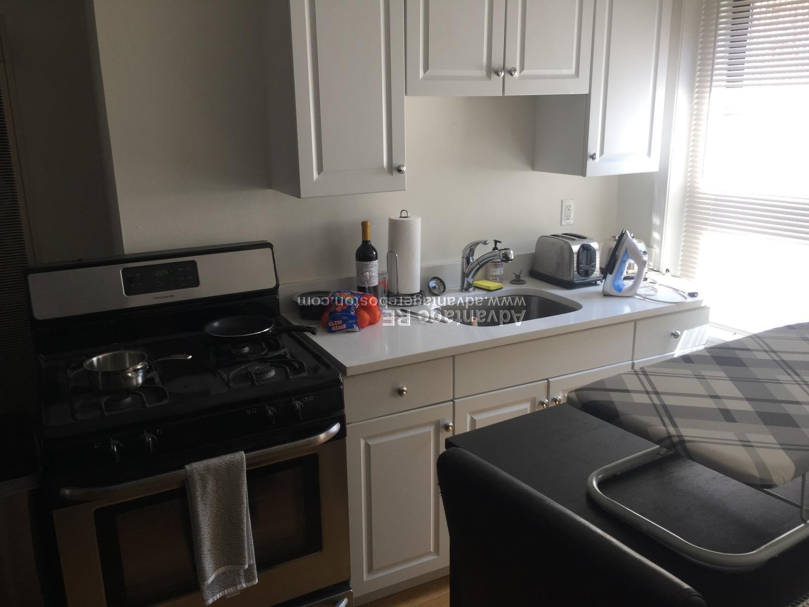 10 Wiget St, North End