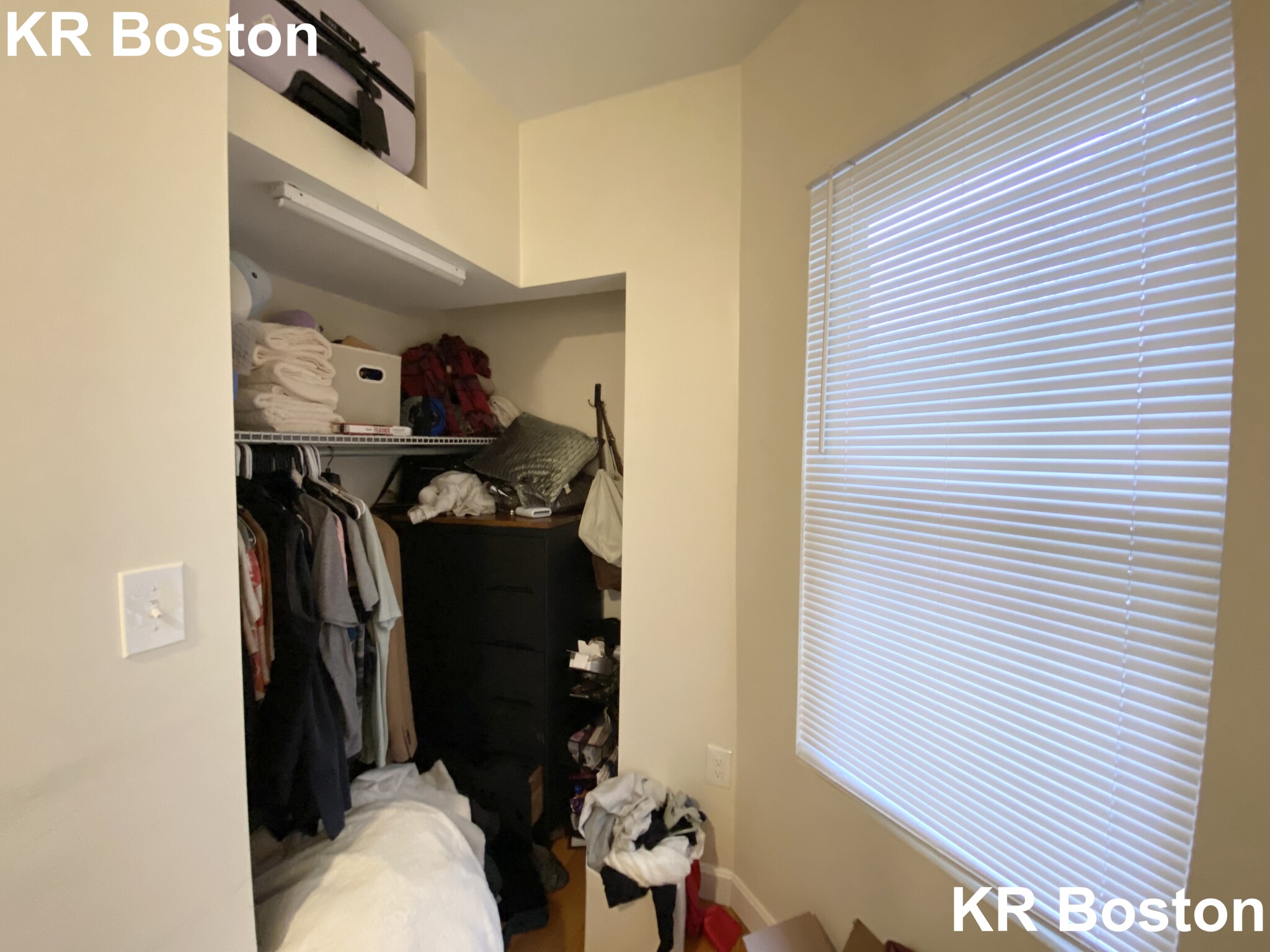 21 Weitz St, Allston