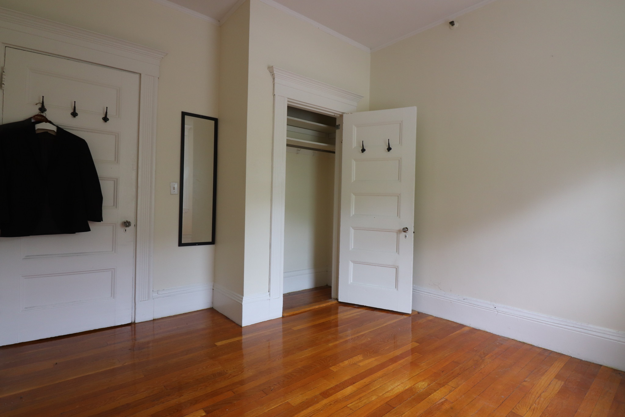 1569 Beacon St, Coolidge Corner