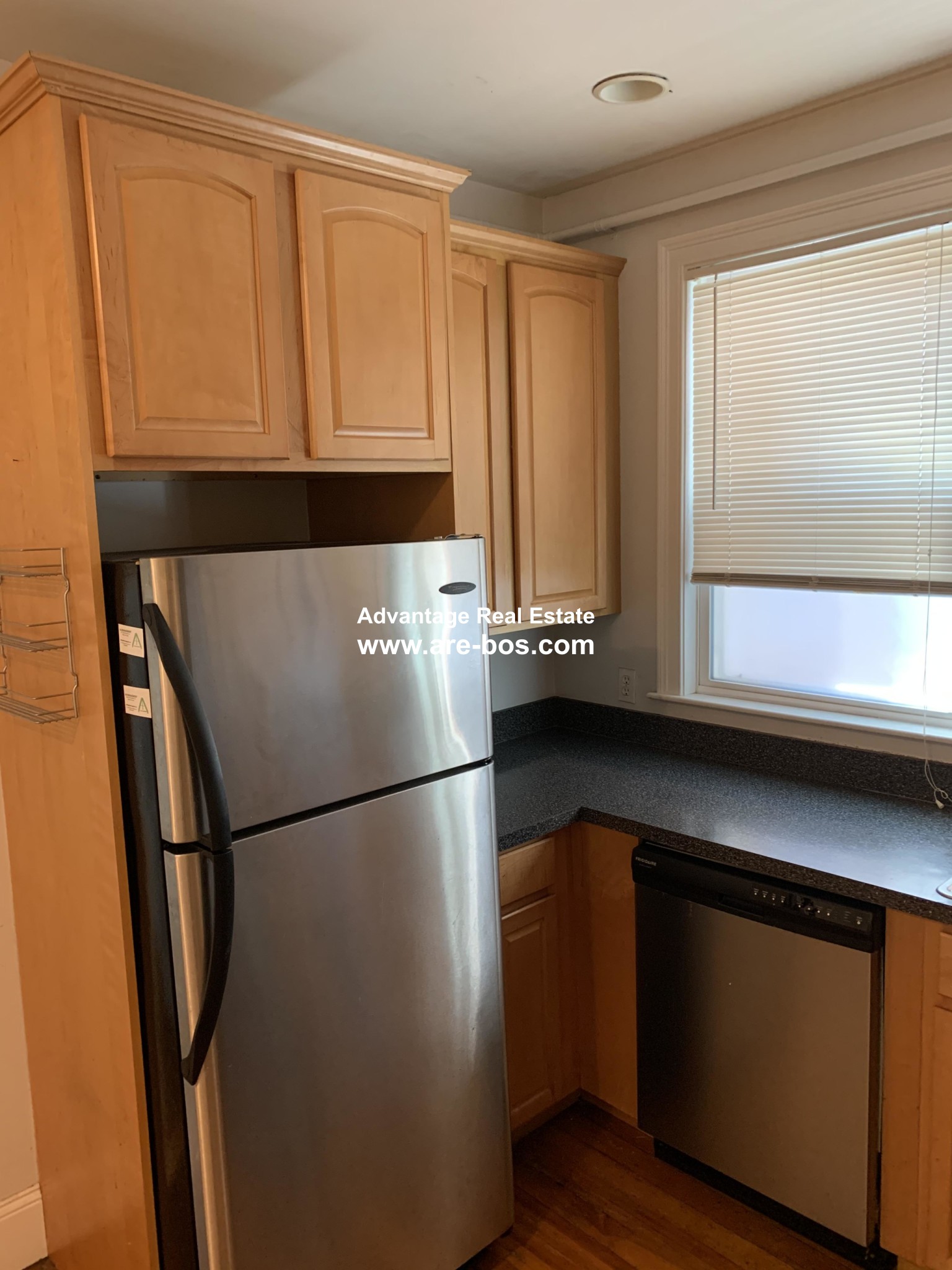 14 Chestnut Hill Ave, Brighton