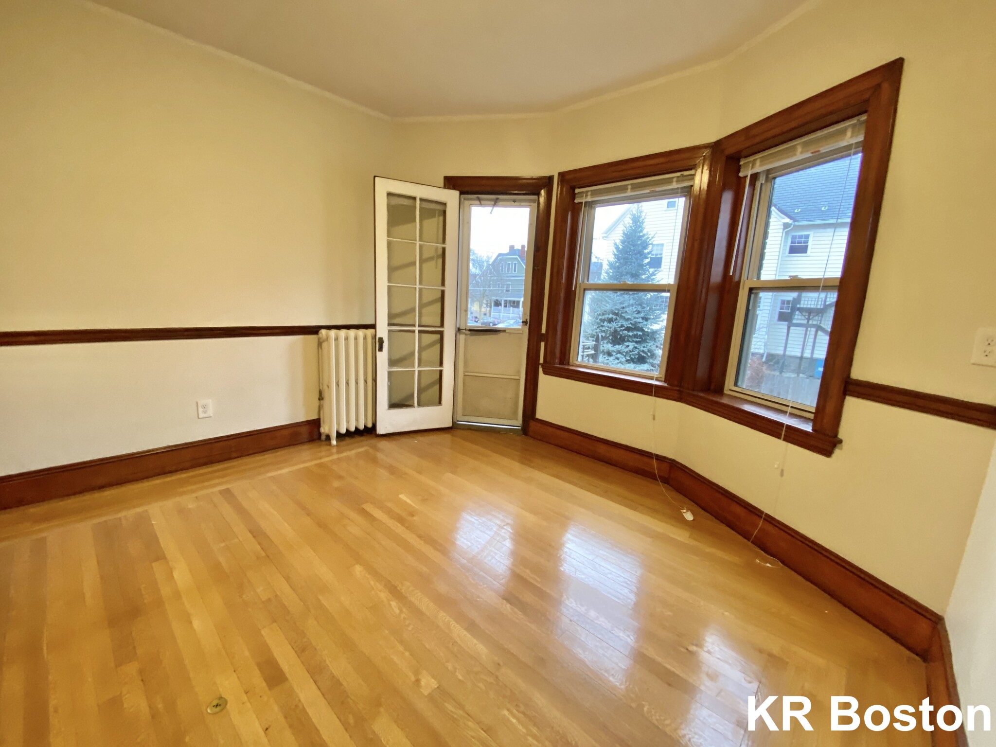 157 Summer St, Winter Hill