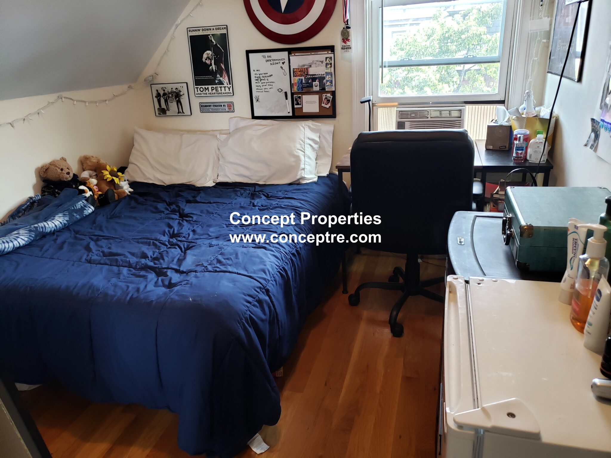 126 Saratoga St, East Boston