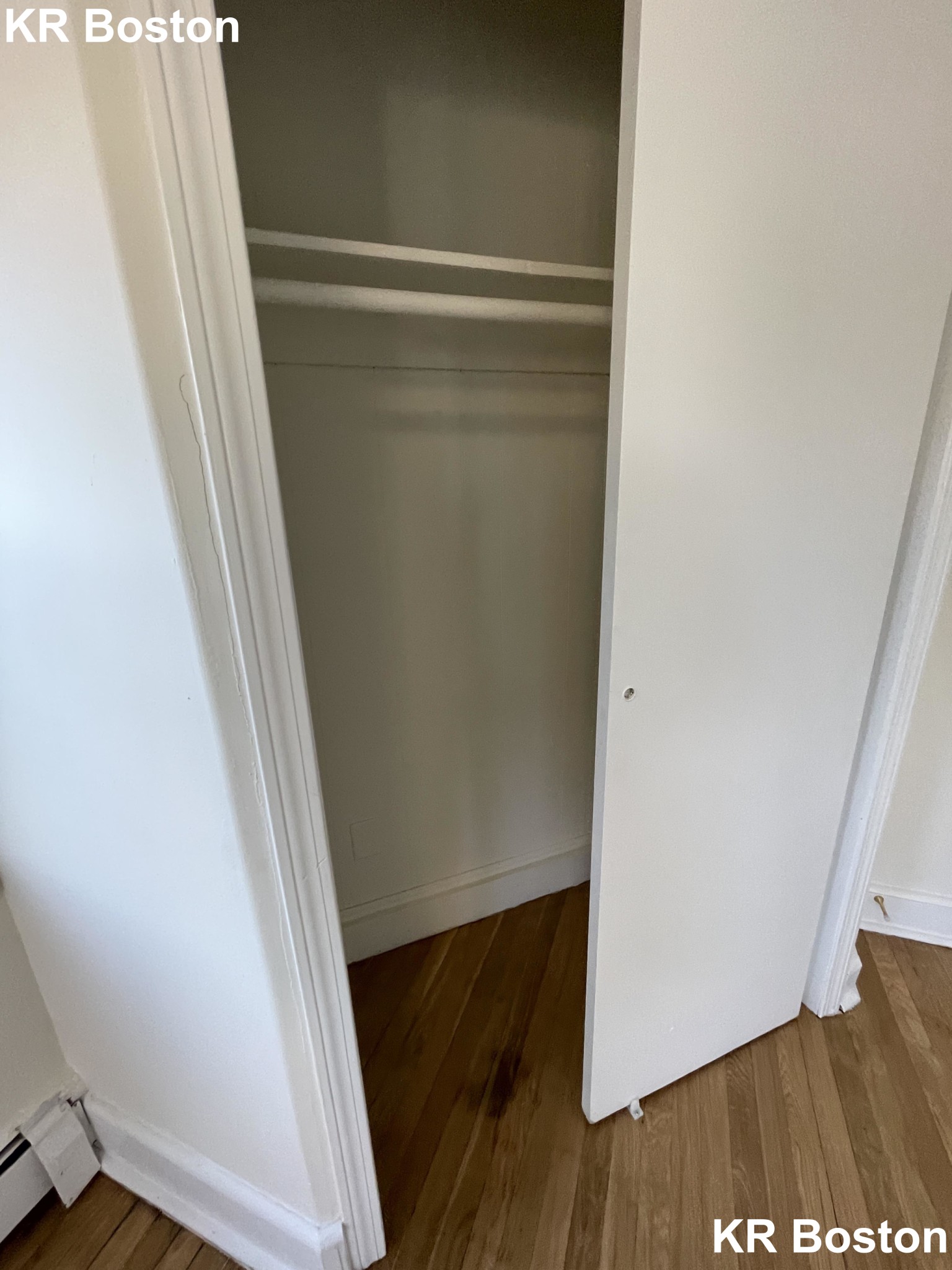 18 Fairbanks St, Washington Square