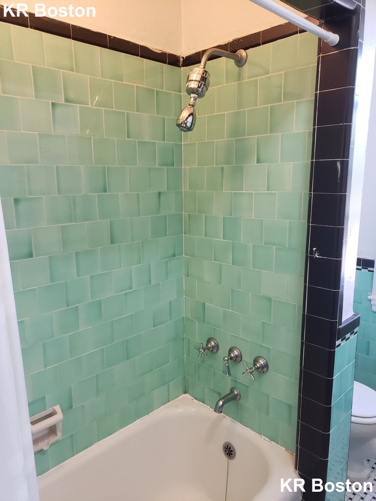 2038 Commonwealth Ave, Brighton