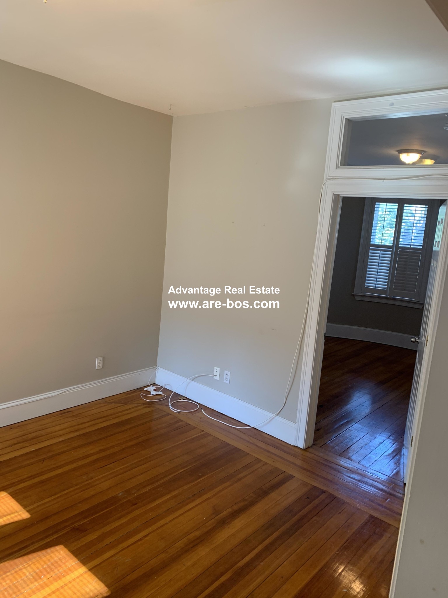 14 Chestnut Hill Ave, Brighton