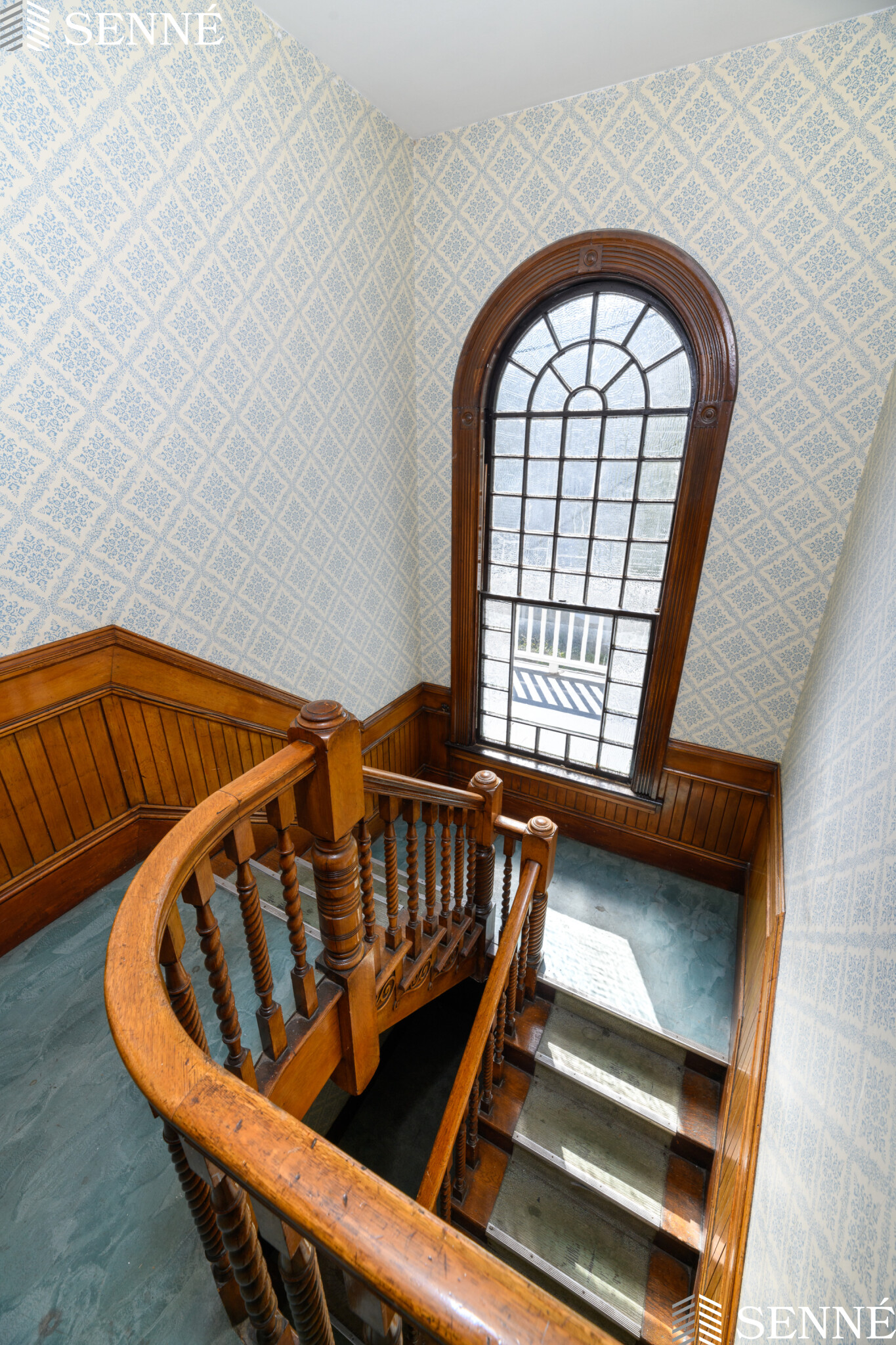 27 Hammond St, Harvard Square