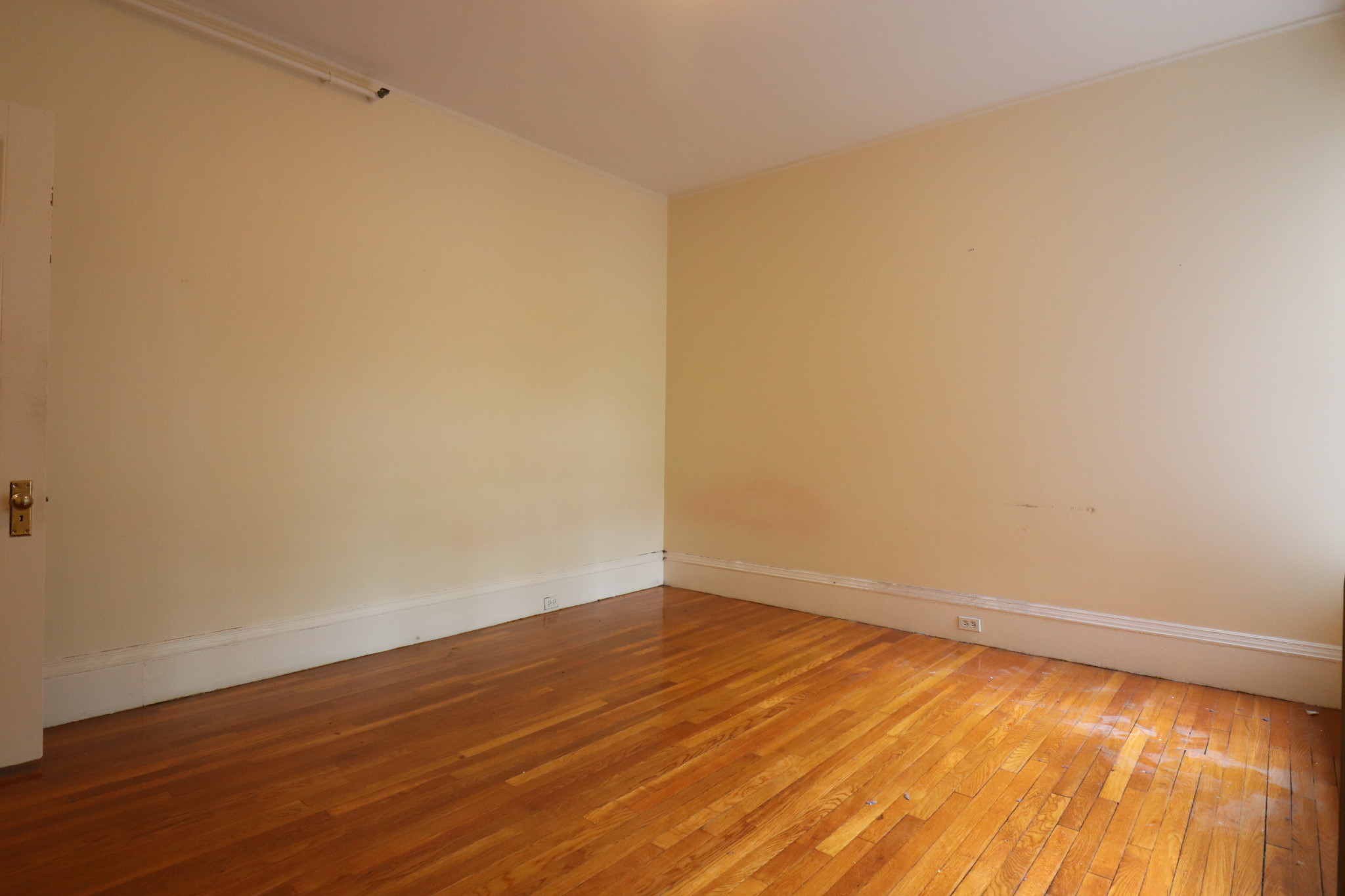 1569 Beacon St, Coolidge Corner