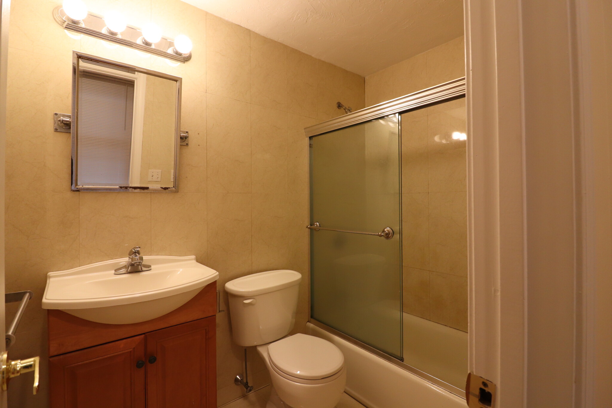 191 Winthrop, Washington Square