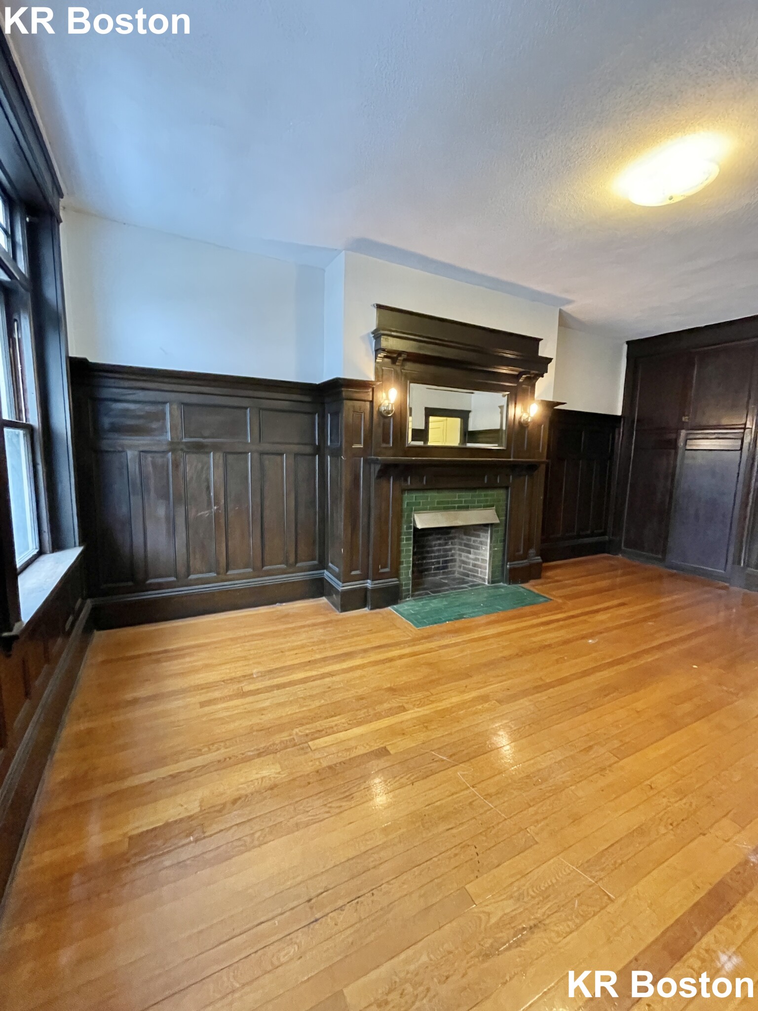 1900 Beacon St, Chestnut Hill