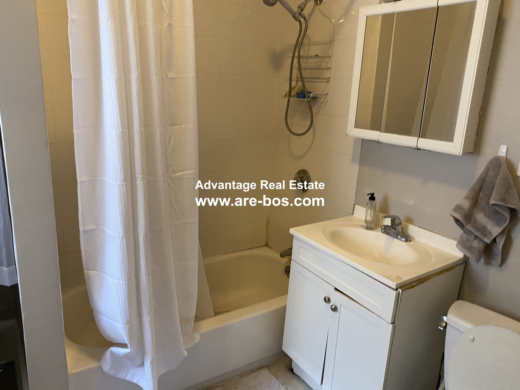 1066 Commonwealth Ave, Allston