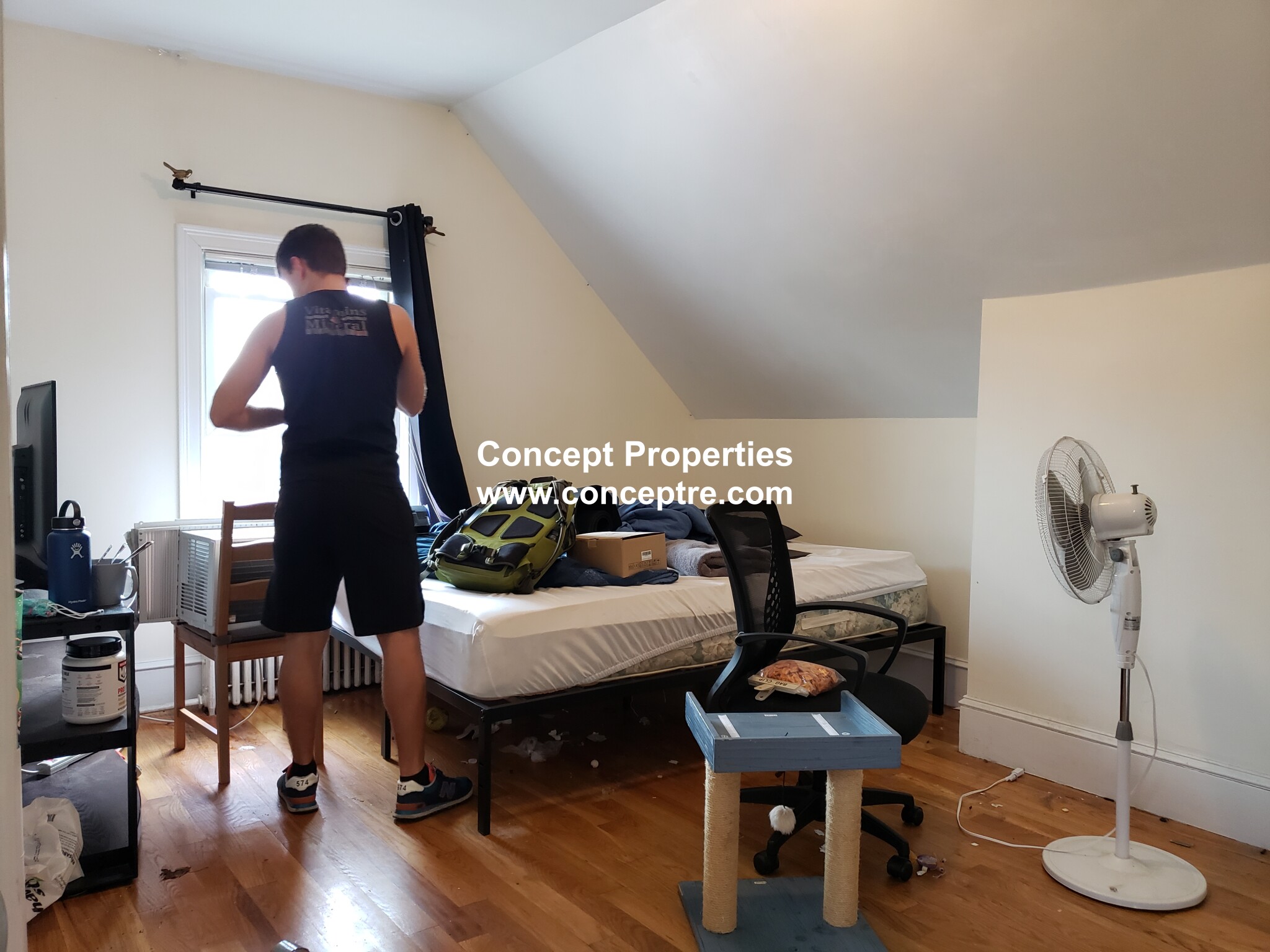 126 Saratoga St, East Boston