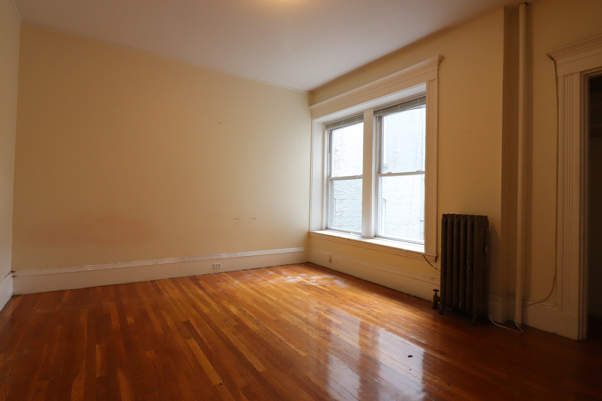 1569 Beacon St, Coolidge Corner