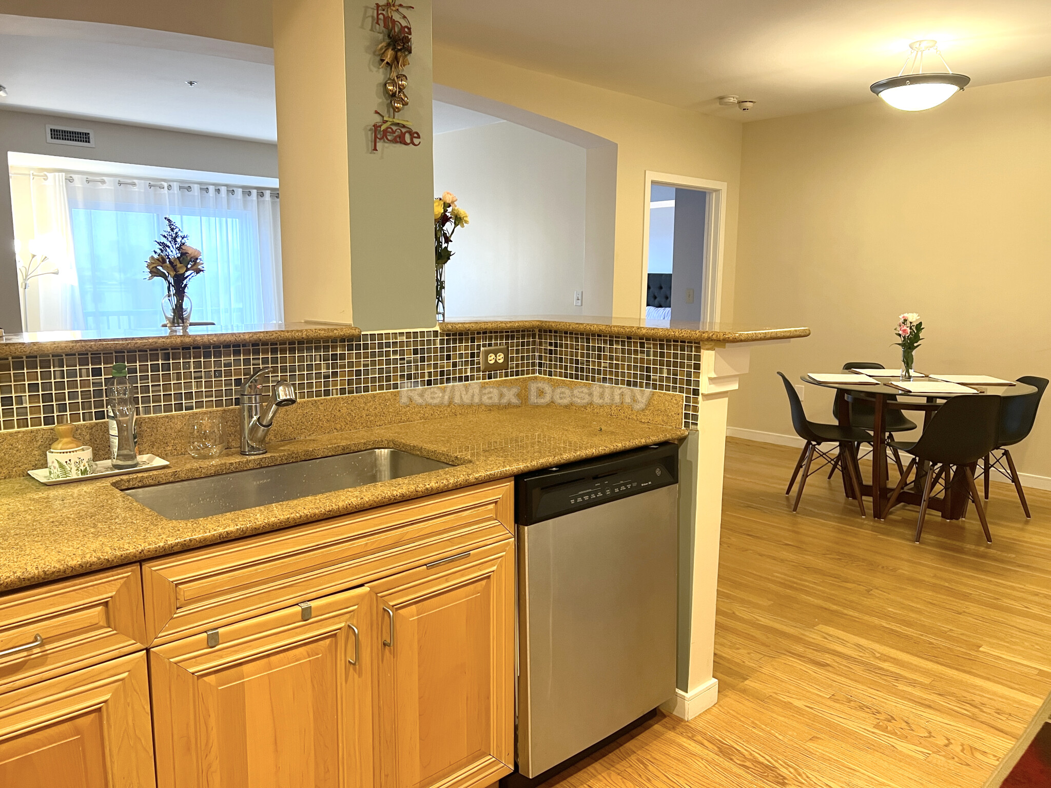 175 Cottage St, Chelsea