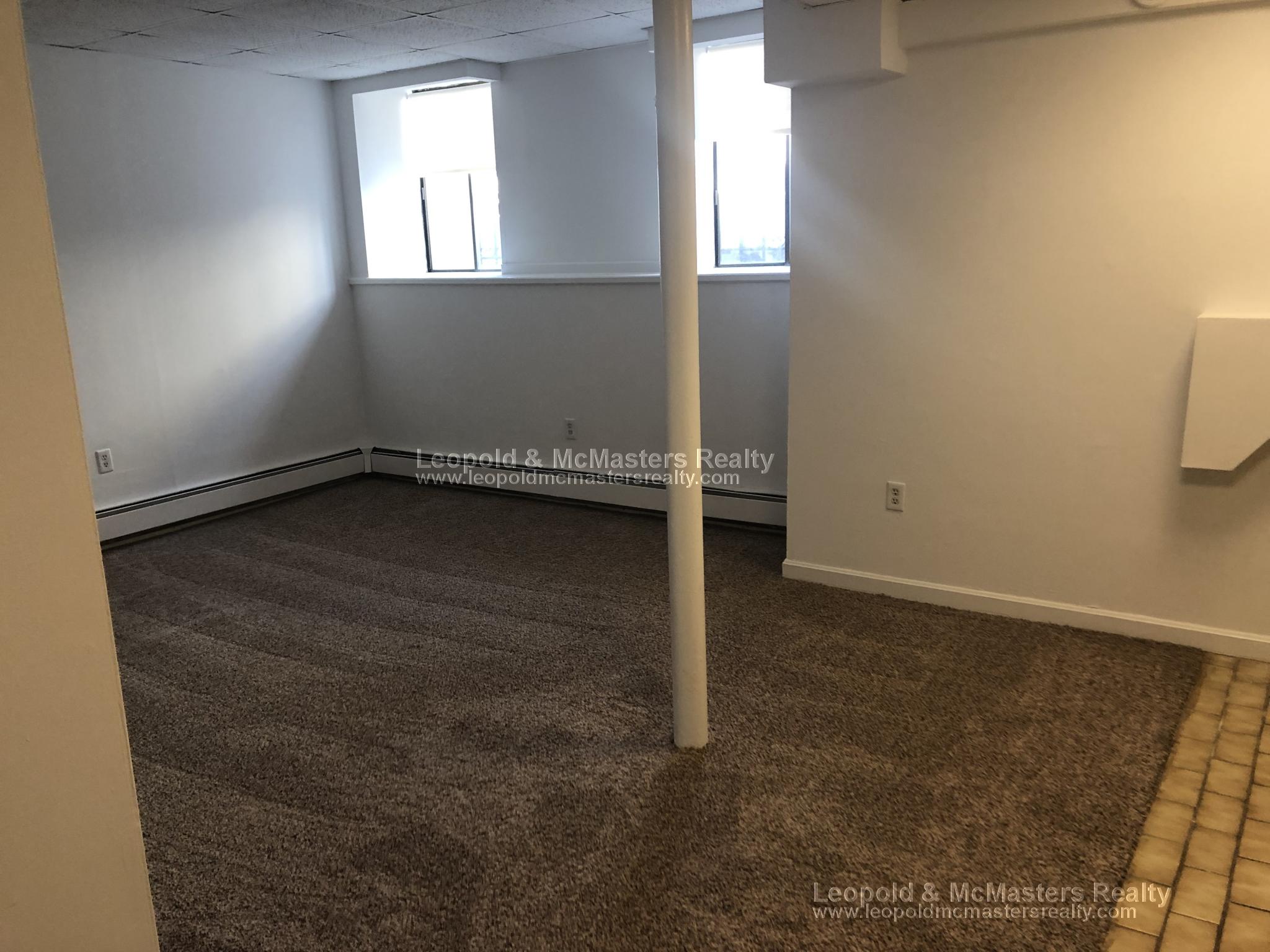 34 Medfield St, Fenway