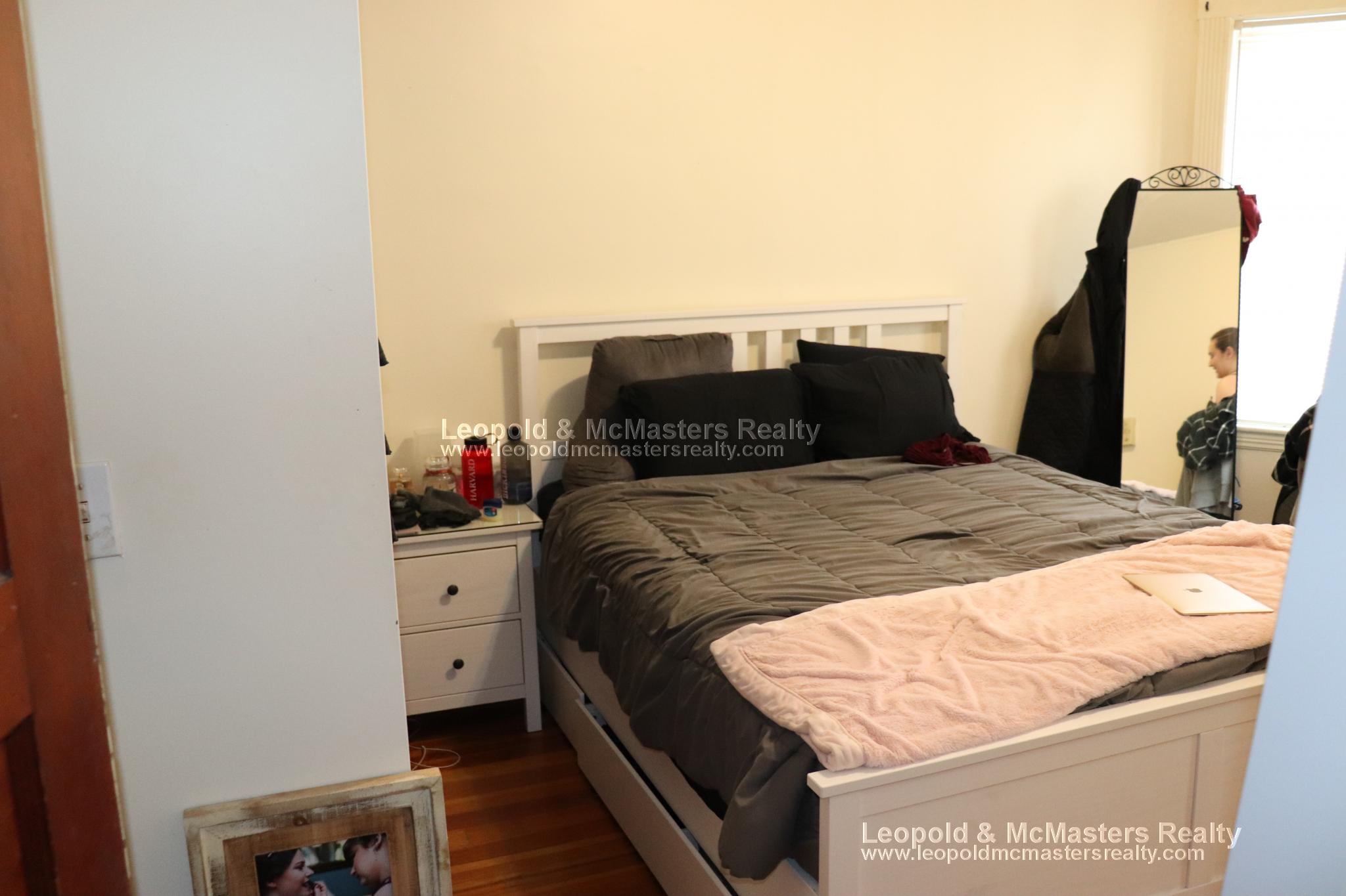 44 Easton St, Allston