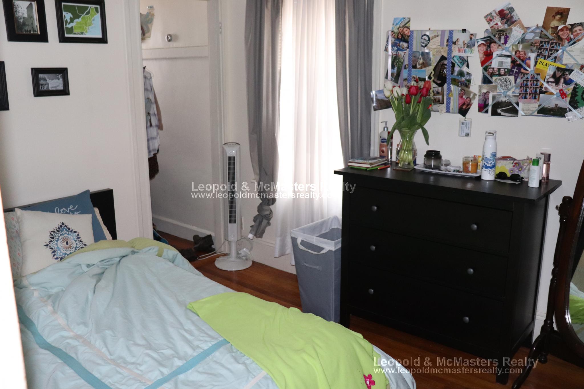 44 Easton St, Allston