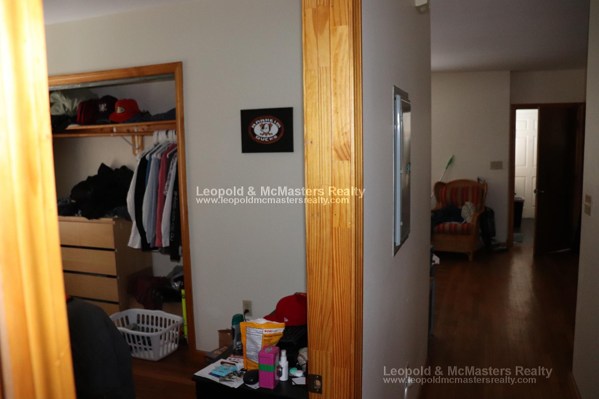 551 Washington St, Brighton